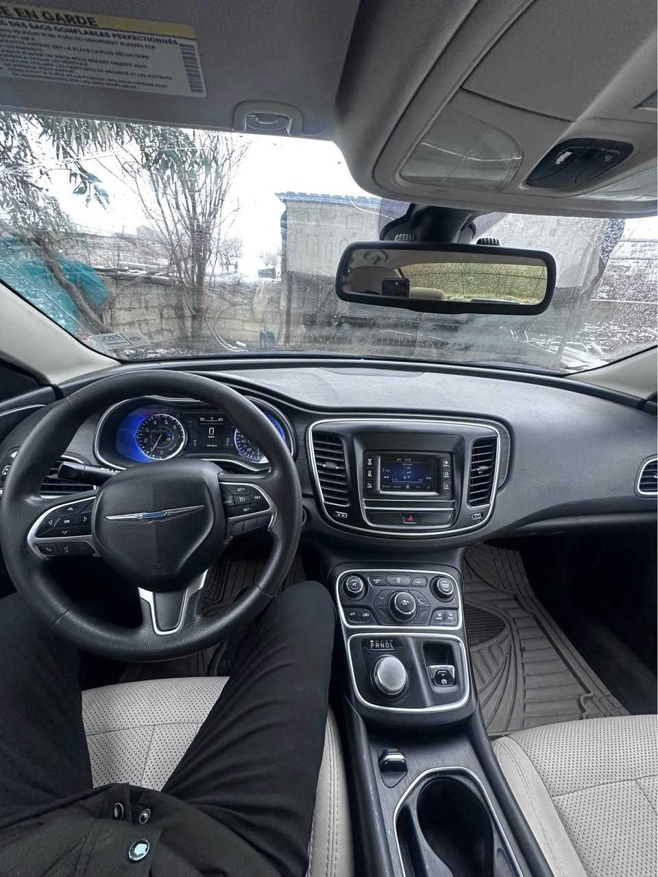 c200كلايسلر
مودئل :2015 :گئرو مكينه بشةرت مةكينه 2,4 
2 قتعة ونيف سبخ لاي سايقي بئ دوگمه و بئ پةرةشوت سينگ وپشت كبس گئچ وباما 9 گئر  شاشه :كاميره :حساس :تحديس سرعه : گئرماوس : برئك لمس : سعر 112 مجال. 8$ وةرقه غورامة يئل سةر.   رقم موبايل (***********) دهوك, العراق
