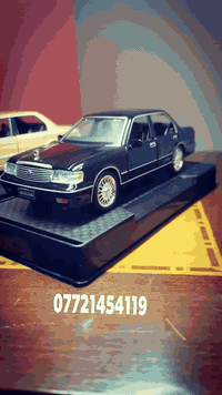 توفرت مصغر حديد تيوتا ام التاج راس الثور حجم 15 سانتيم تفتح جميع الأبو...