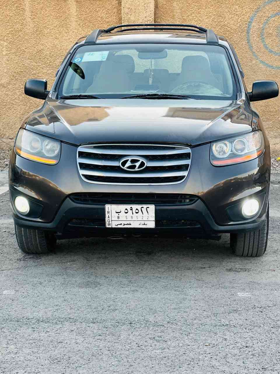 السلام عليكم.
سنتافيه ٢٠١١ امريكي. ضرره. جاملغ. الايسر. وحافت البنيد. بدون دواخل.   مصبوغه. عام. بدون. ضرر بسبب الجراد    
٧راكب 
مكينه٢٤٠٠ دوش 
صدر. جديد. 
تخم تاير. جديد
باتري. جديد 
كير مكينه كفاله. 
رقم بغداد. بسمي 
سياره مال بيت مامتعوبه. كله على بلادي 
مكاني (الدوره ابو دشير)
***********
عارضه ١١٠وبيه مجال
