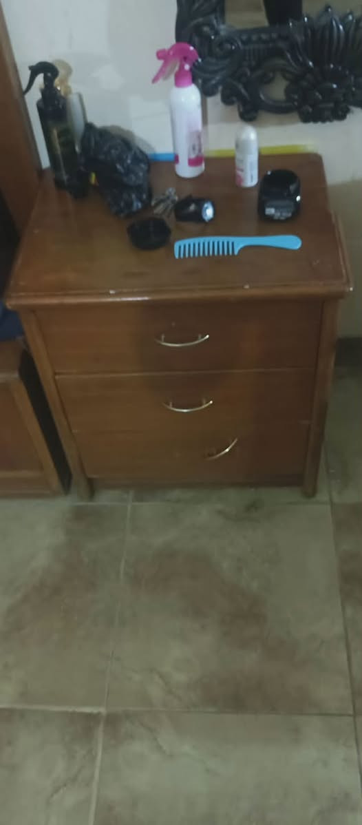 السلام عليكم مكاتب عداد 2 زوايه عداد 2
قريوله للبيع كلهم شلع ابيهم 40 الف


**إذا كنت صاحب هذا الإعلان وتريد حذفه لأي سبب، رجاءا أرسل رسالة إلى الدعم الفني**