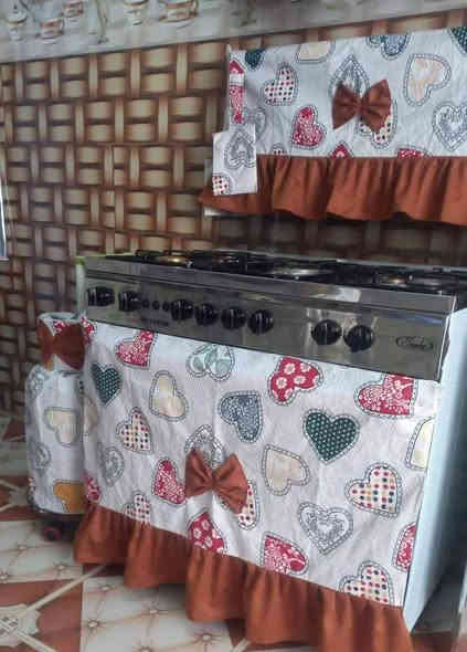 الى اصحاب محلات المفروشات توفر لدى  مشغل اراي للمفروشات تجهيز المحلات وجه مخده +نزله جربايه نفرين + نزله جربايه نفر +تلبيسات طباخ والاسعار جداً مناسبة لاتواصل عبر الواتساب ***********
***********
نوعية الاقمش همايون شغل اوفر فول نضافه مغلف وجيس وكامل 😇
