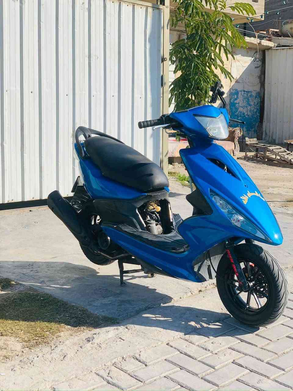 ماكس مضلع للبيع الدراجه نضيفه ومابيه شي شوفتك عيونكم الدراجه كلشي بيه جديد ممتواجد عل فيس الاتصال على هذا الرقم***********
