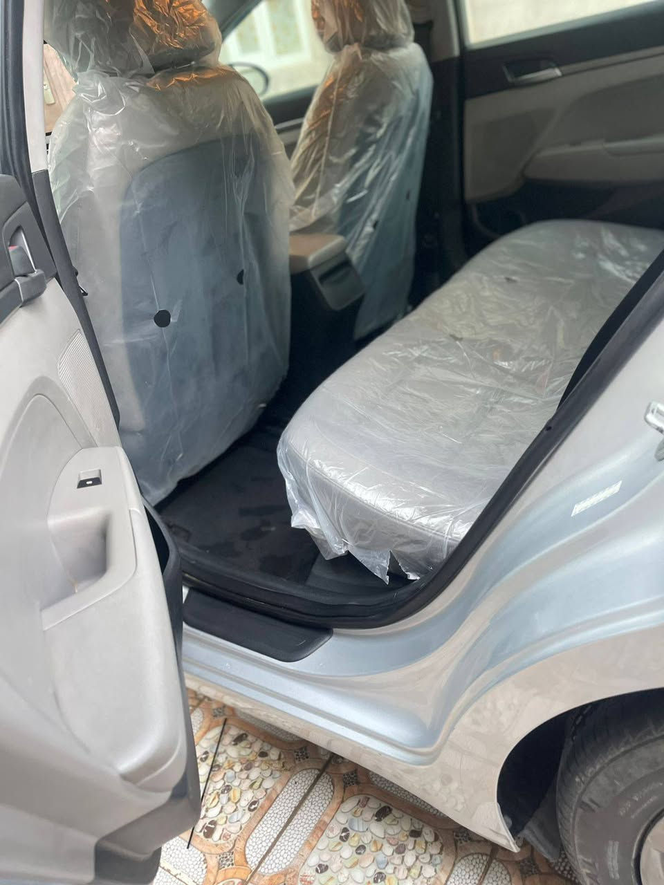 الانتر ٢٠١٧ رقم ابيل
هزه جديده أرقامجديده
حادثها بس بنيد بدون ايرباك
 بيها هنا بالعراق شبر بالصندوق
 ماشيه ٢٦ الف ميل
 هذا رقمي ***********
 السونار مرفق
 العنوان ديالى بعقوبه التحرير
السعر ١١٥
