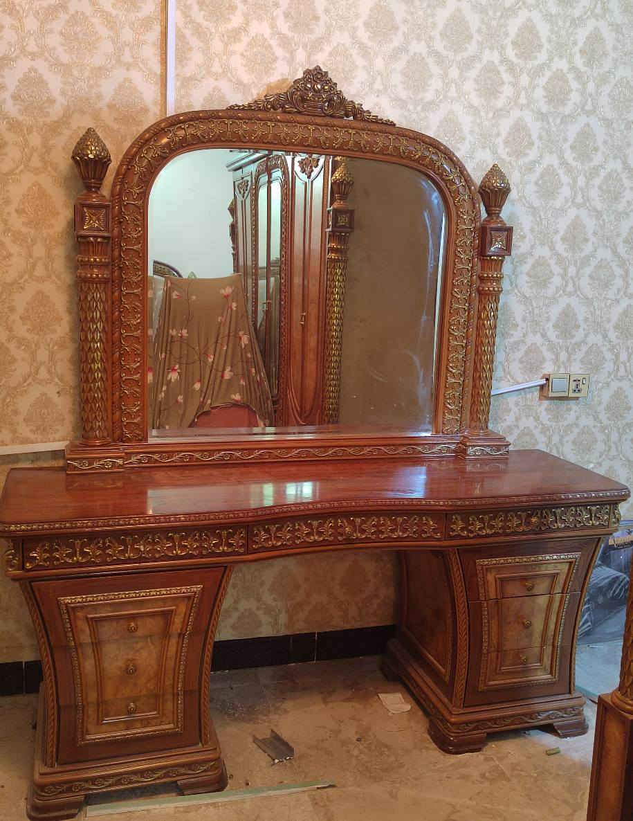 غرفة نوم هندية 6 قطع نظيفة بيها بعض الملاحظات بسيطة جداً 475 الف النجف, العراق


**إذا كنت صاحب هذا الإعلان وتريد حذفه لأي سبب، رجاءا أرسل رسالة إلى الدعم الفني**