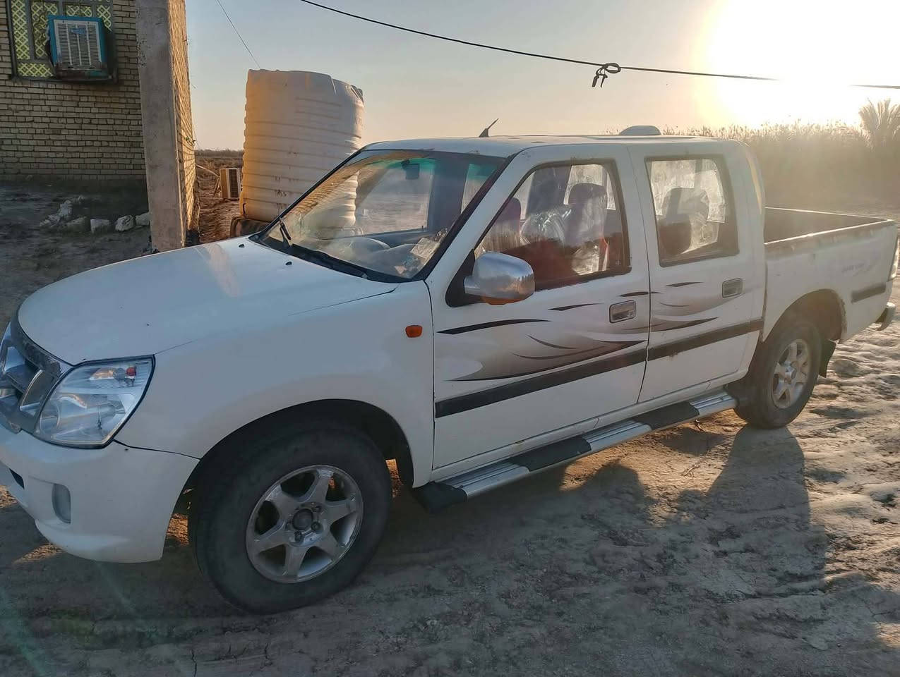 السلام عليكم
 البيع بيكم فتون
سياره خير من الله
كير +
محرك
كسن
تواير
سنويه جديده
سياره 2012  السعر(44) وبيه مجال مكان سياره السماوه قضاء الهلال ***********
