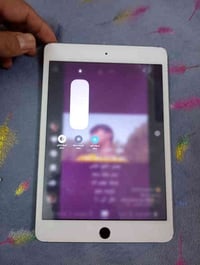 عندي مني فايف ذاكره 64 ريد مرواس وانطي فرق شعندك نزل مكاني بغداد تاجي0...