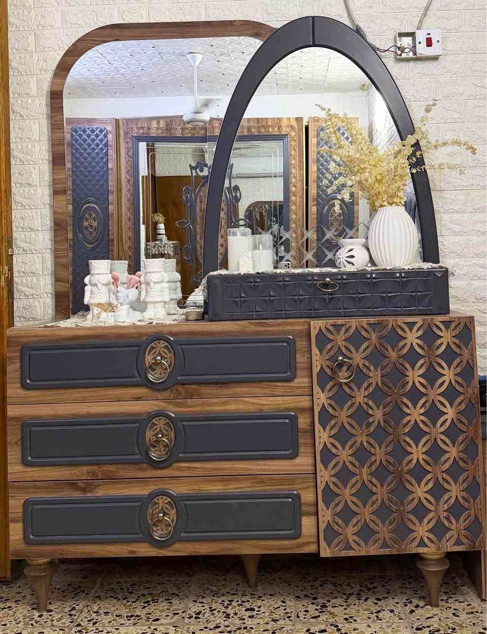 غرفه تركيه تكمه باب اول مو سوگي 9 قطع سعر الشراء 2800 سعر البيع مليون وبي مجال بسيط مكان بغداد بغداد, العراق


**إذا كنت صاحب هذا الإعلان وتريد حذفه لأي سبب، رجاءا أرسل رسالة إلى الدعم الفني**