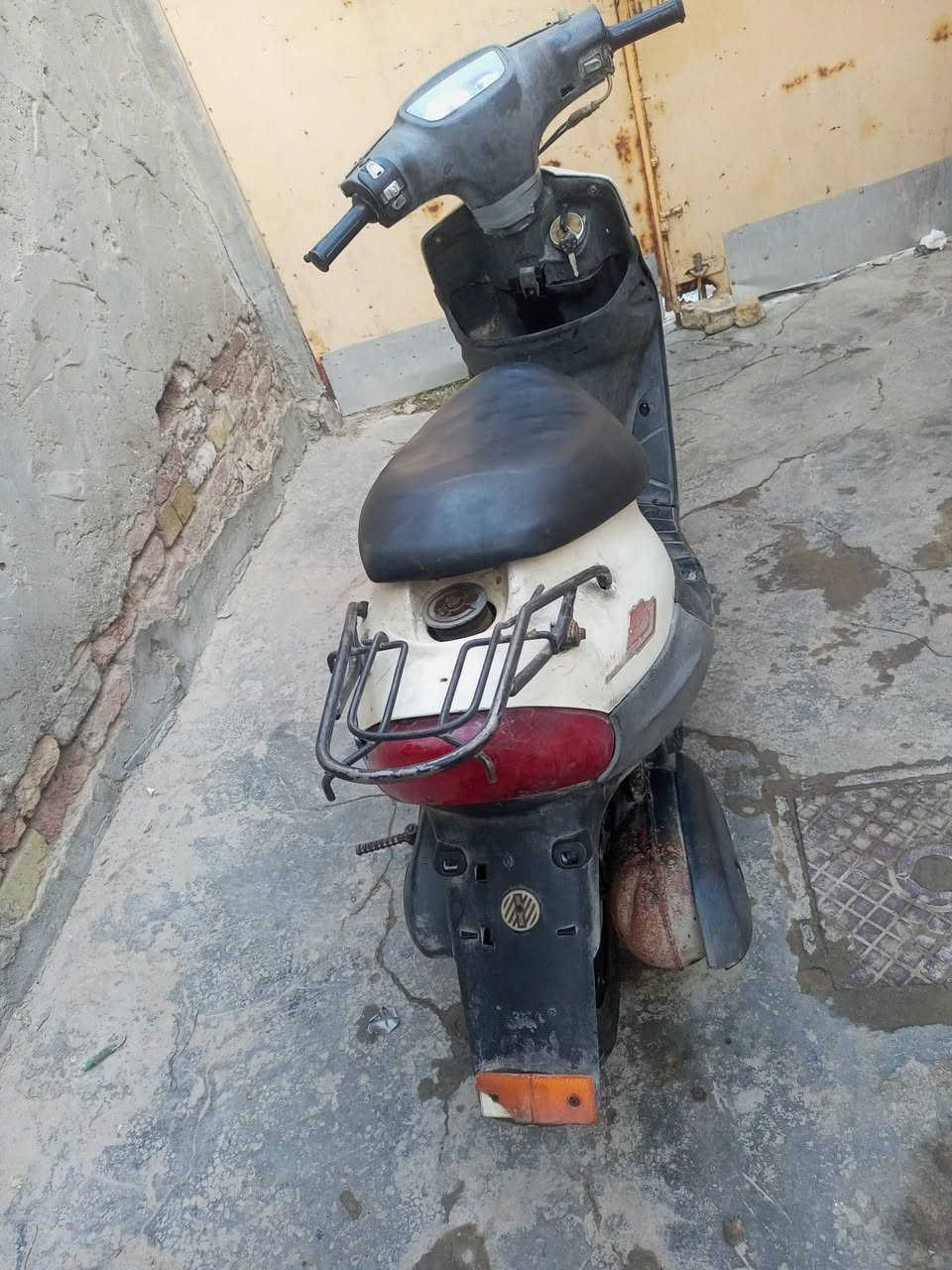 دراجه بيجي البيع
ب250 وبيها مجال الشراي يتصل 
على رقم ***********
