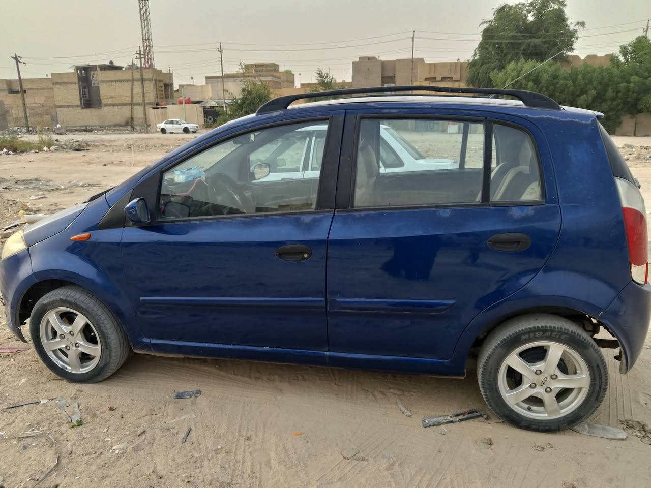 السلام عليكم سياره شيري A1
سياره حلوه ونظيفه لون ازرق
كير ومكينه نظيفه سياره  مديل 2013
سنويه ساقطه من 2018 رقم بابل
مكان سياره كربلاء سعر 40
***********
