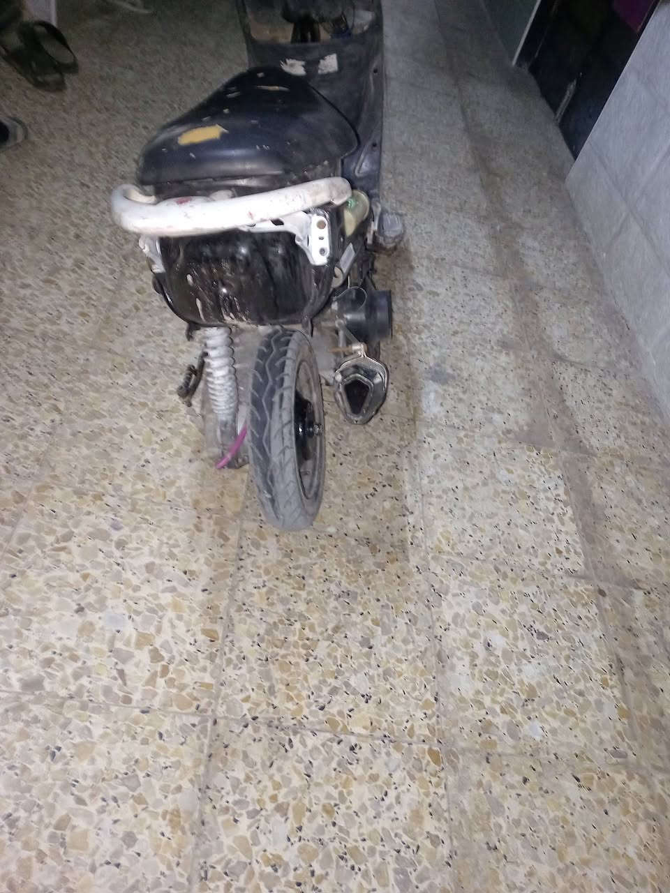 السلام عليكم دراجه ماكس منغولي للبيع مزوده صالنصه رياضي بس الصالنصه مشتريها ب٤٥ دبلات رياضي وقباقه كور رياضي كلجات رياظي هندر واحد شرط نقصها بس جوزه اكلك بيها سرقه وعشاير الحسينيه قرب مطعم الءمير السعر ٢٥٠ وبيها مجال بصيط اتصال فقط واتساب***********
