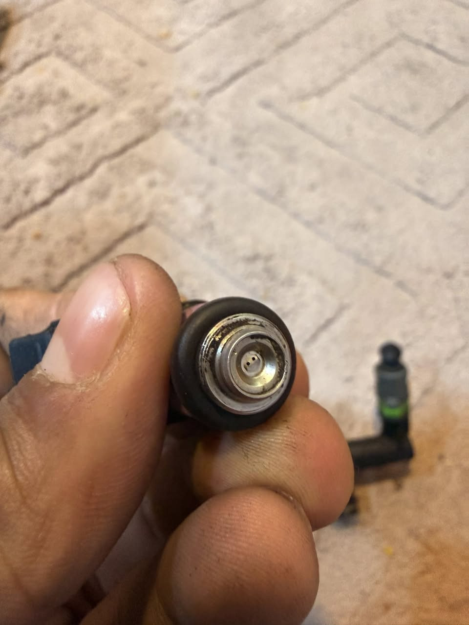 الادمن المحترم
ادوات رينو سيمبول داستر لوكان لودجي ميكان 

  السلام عليكم اللهم صلى على محمد وآل محمد غراض جديده  وصلت ضمان وتركي اسعار جداً مناسبه على الاسار القديمه 

قواعد دبل فرنسي وثقيل وضمان اصلي 13 الف 
يدة لايتات ضمان 3 اشهر تركي 30 الف 
بخاخات انجكترات تفصيخ ضمان 45 الف 
اشموع 10 الالف تركي
طبلات voto تركي ضمان كامله 50 الف 
دبلات تركي ضمان 12 شهر 75 الف 
قاعدة فيت بم 40 الف 
بلكات فرنسي 25 الف 
دبة ماء راديتر كامله مع القبق 20 الف 
كبات بلادي شكل قديم 28الف 
مشط كامل 275 الف
مبخره سيمبول 65 الف 
راديتر 75 بلادي العريض. 
سلف كامل 65 الف
عنواني بابل /حله 
***********
