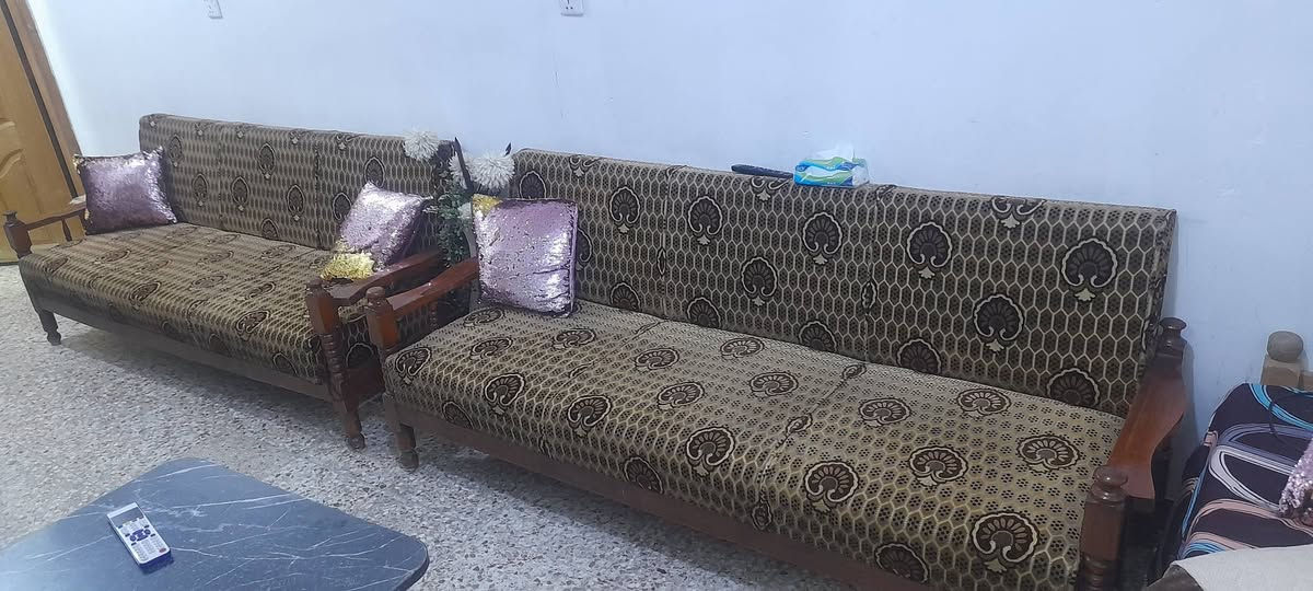 للبيع
تخم قنفات عشر مقاعد نضيف ٢٥٠ الف بي مجال
طباخ ٤ عيون نضيف وشغال ١٠٠ الف بي مجال العنوان كميره قرب الجزيرة السياحة ***********
