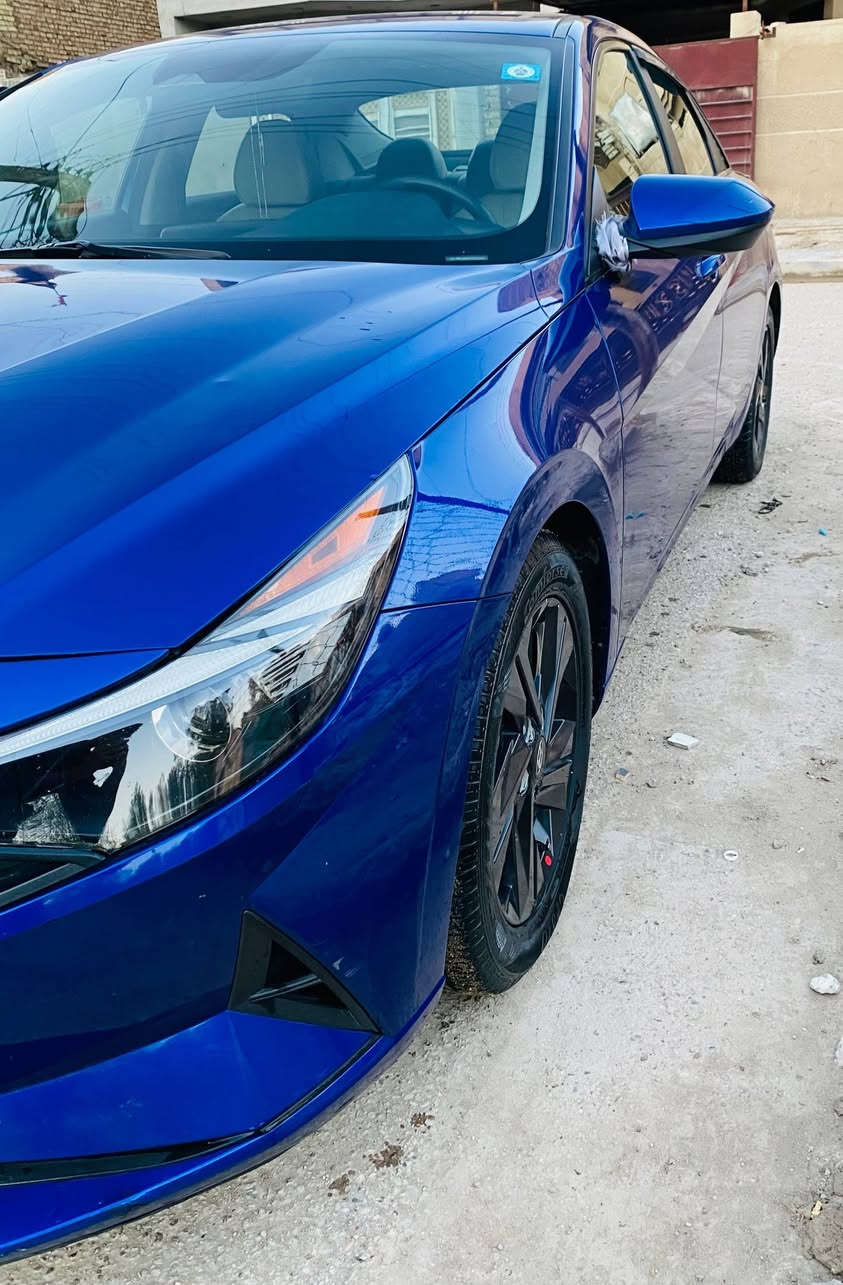 النترا 22 ماشيه 100 كير مكينه مكفول تبريد سياره كامله سعر 120 قفل قفل مكاني بغداد مستعجل ع بيعه   ***********  مكينه 2000 دوش
