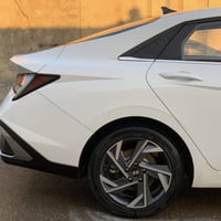 فتحة سقف • كشنات جلد • ٨٠٠٠ كم