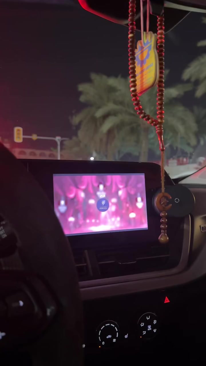 السلام عليكم جهاز يحولك الشاشة الى يوتيوب وكار بلي واي برنامج يعجبك بي سوق بلي وكلش سلس وسريع 
بس تكنك ع تلفونك وخلص سعرة 70 الف مع توصيل مجاناً 
يرهم على كل السيارات
***********
