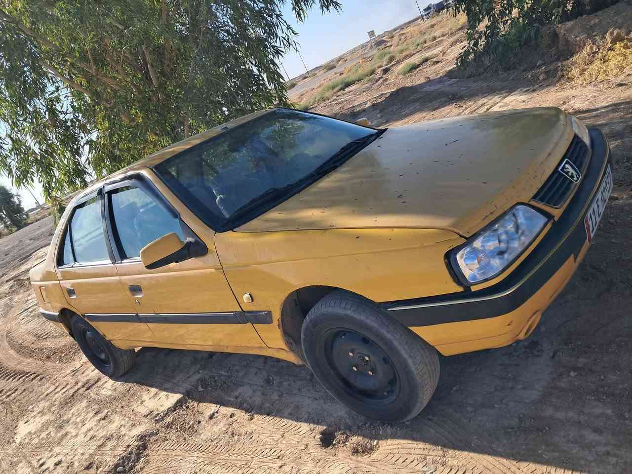 سلام وعليكم سياره بيجو مشروع وطني بيه ضربه بل بجم امعمره كير مكينه خير من الله مامتواجد عل فيس وسعر 20بغداد رقم جديد متوازي عليه ***********
