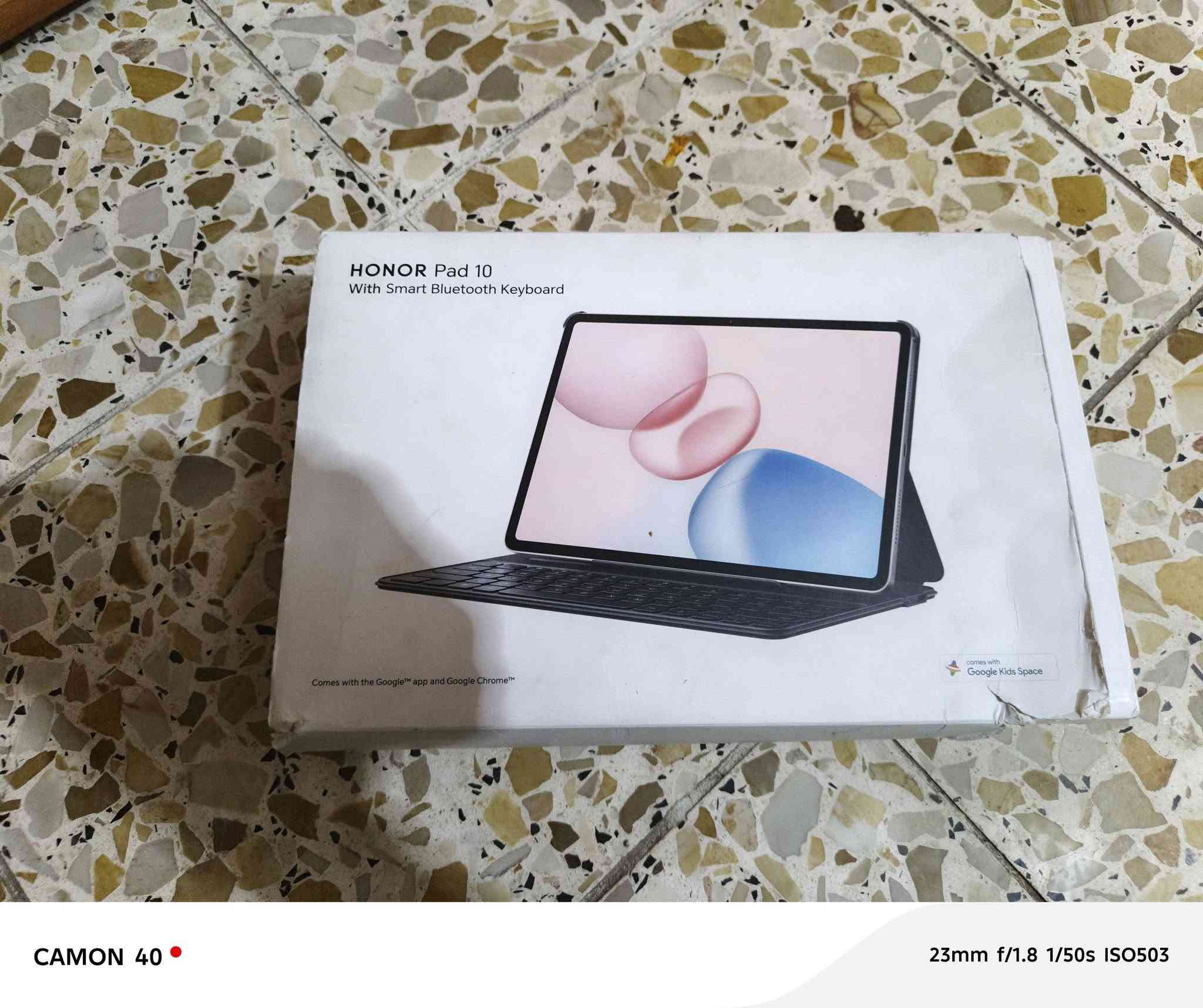 موبايل هونر باد 10 للبيع كامل ملحقاته ***********
