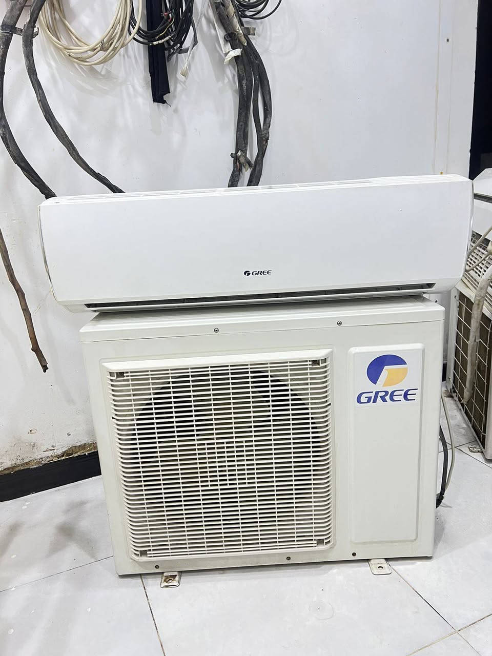 سبلت طن ونص اخو جديد جاهز مجهز جيب شد مادخل تصليح شرط شغل عنوان بصره


**إذا كنت صاحب هذا الإعلان وتريد حذفه لأي سبب، رجاءا أرسل رسالة إلى الدعم الفني**