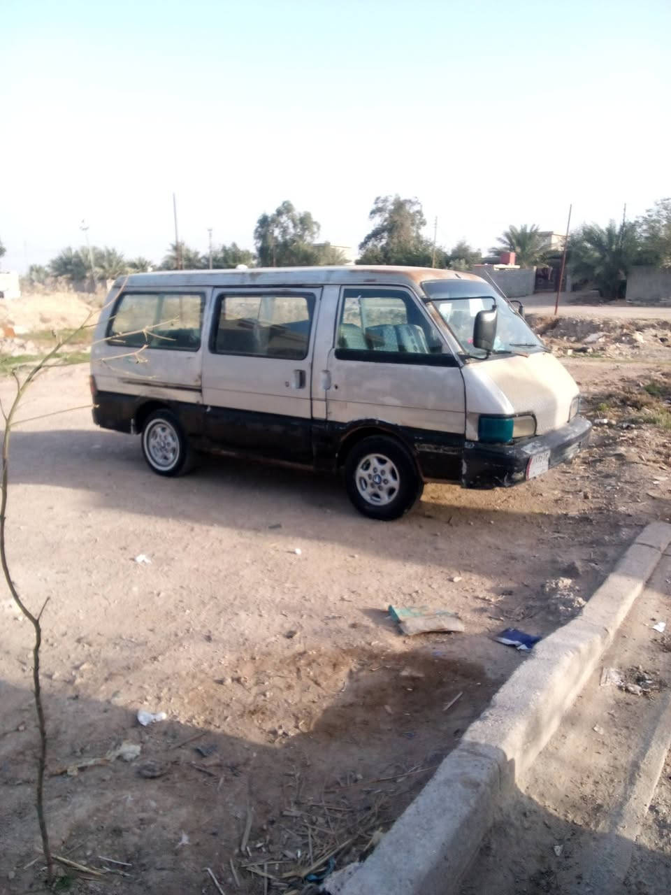 السلام عليكم سياره كيا بستا للبيع سعر ٢٠ وبيها مجال  
للاستفسار الاتصال ع رقم 
***********
