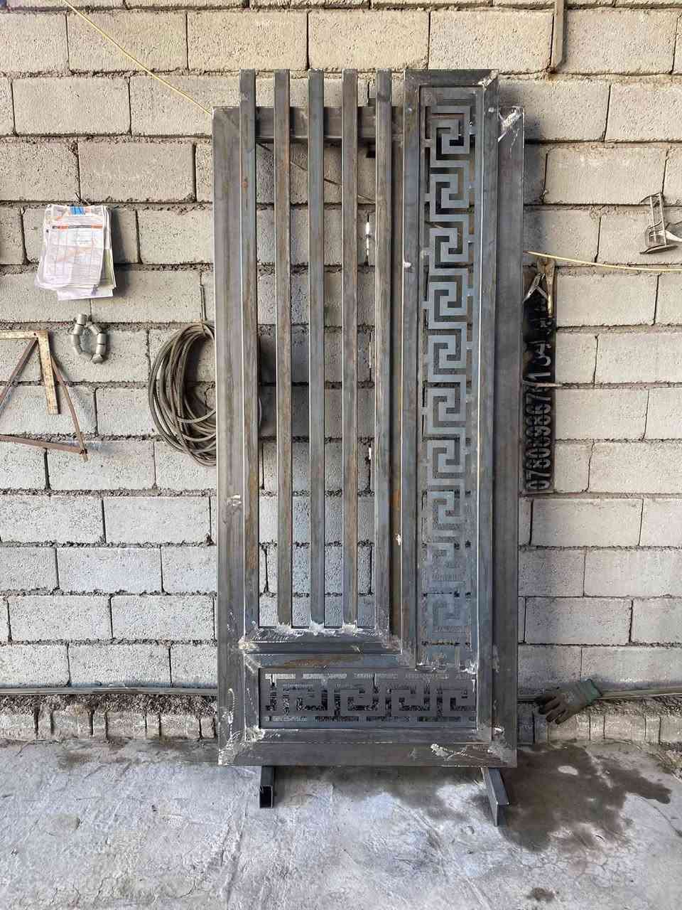 حداد متنقل الباب واشبابيك والمحجرات الحيره ***********
