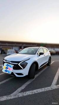 عندي سبورتج مو يل 2026 سياره ماشيه 2000 جديده حيل سياره نص فول كشنات ك...