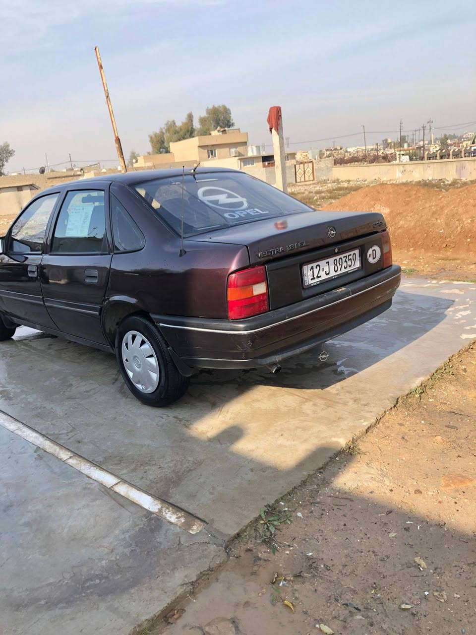 السلام عليكم سياره فكترا للبيع موديل 1992 محرك وكير شرط رقم انكليزي باسمنا السيارة الدواير مصلحات والدوسات البابين الورا مبخوخات وباتري جديد تواير طخم جديد ترايها بغداد طخمها نص عمر السعر 47
***********
***********

