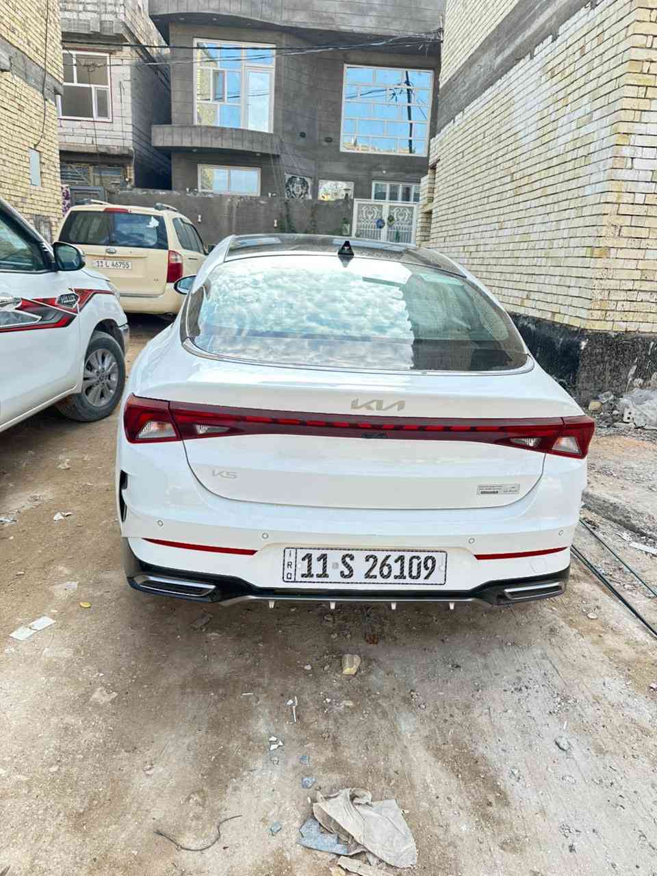 السلام عليكم للبيع k5 2023 خليجي محرك 2000
ماشية 59000كم حقيقي ع وضع الشركه  حتى سبيرها بعده منازل

مكفولة كفالة عامه

سقف بانروما 

بصمه تشغيل وابواب وصندوق 

ويل كـاب كروم  18 انج

حساسات  امامي خلفي

كامره وشاشه 

رقم بغداد بإسمي تحويل مباشر 

سيارة جديده بحاله الزيرووو وبل عافيه ع الياخذها 
وعليها سيرفس شركة كامل بحدود 1000$ هاي هديه وياها

مكان السيارة كربلاء 

للإستفسار
***********
