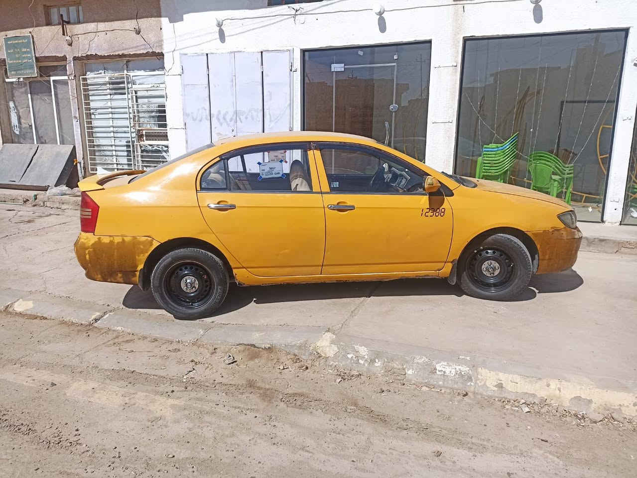 السلام عليكم ليفان موديل 11بسمي كير محرك كورلا نضيفه فول بلاديه بدون ضربه وصبغ سياره ع ايدي سياره فول نضافه مصفره هيئه غرامات تحويل مباشر ادور مراوس سني الفين او بيع السعر 45وبيهه مجال بسيط مكاني الانبار الكرمه الاستفسار ***********
