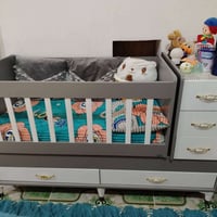 سرير طفل • فراش كامل • غزالية