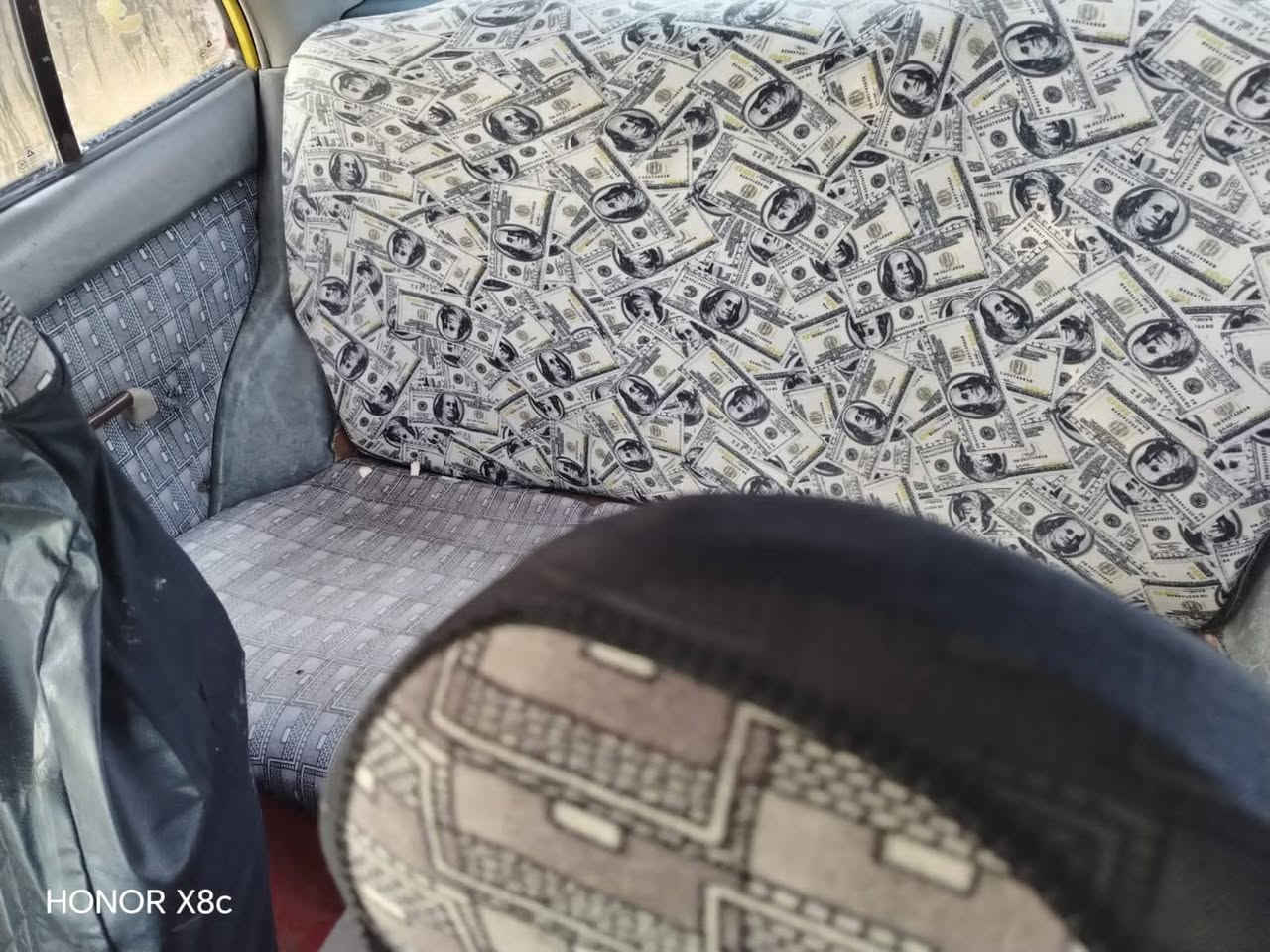 هونداي اكسنت موديل 2000 رقم الماني جاهزه من كلشي تبريد تدفئه محرك كير شرط مرواس بيع حسب القناعه العنوان الشرقاط ***********
