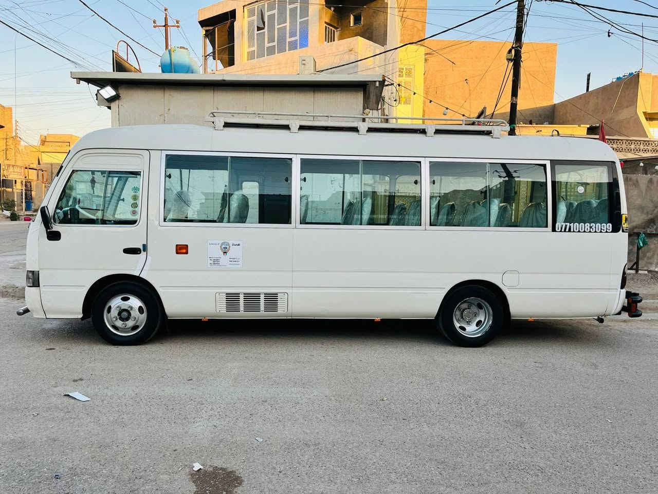 السلام عليكم كوستر للبيع مديل 15 كير مكينه اكسل مكفولات قلاب ستاركس سله داخليه منضومه غاز حاكيه السياره فول موصفات دوشمه جديده  رقم صاحب السياره *********** السعر 330
