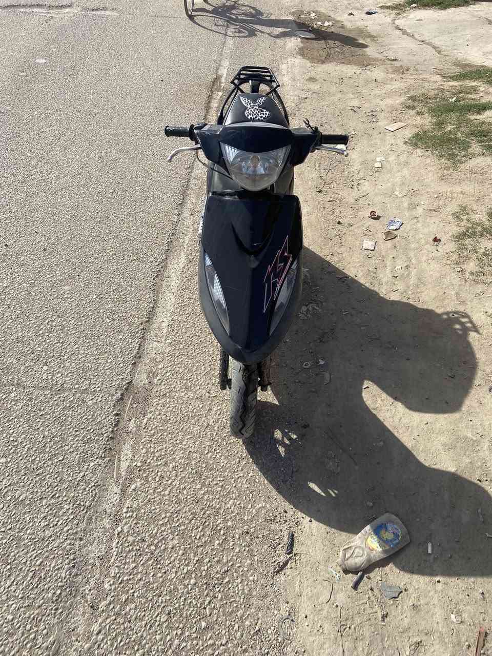 للبيع دراجه ماكس عدله مكينه ٤٩ مفتوحه ولفات دراجه مابيه نقص #المكان بابل الحصوه #السعر٤٥٠بيه مجال 
للأستفسار ***********
