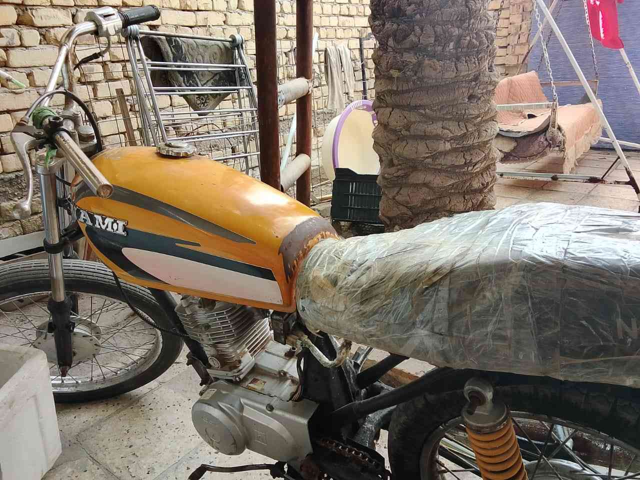 سلام عليكم دراجه اربعه كير للبيع أوراق كامله اصليه ناصريه مركز حي اريدو شغاله مكينه تخبل بس شويه بيه نضح من جبنة الملف وبيه نواقص بسيطه كلش شوته وزنجيل وكشن وقبضه ستيرن فقط ابيع كوم حديد سكراب لا تجي تكلي شبيه شوف العين وبس مكاتبه وتوكل سعره ٣٥٠ وبيه مجال قليل كلش ***********
