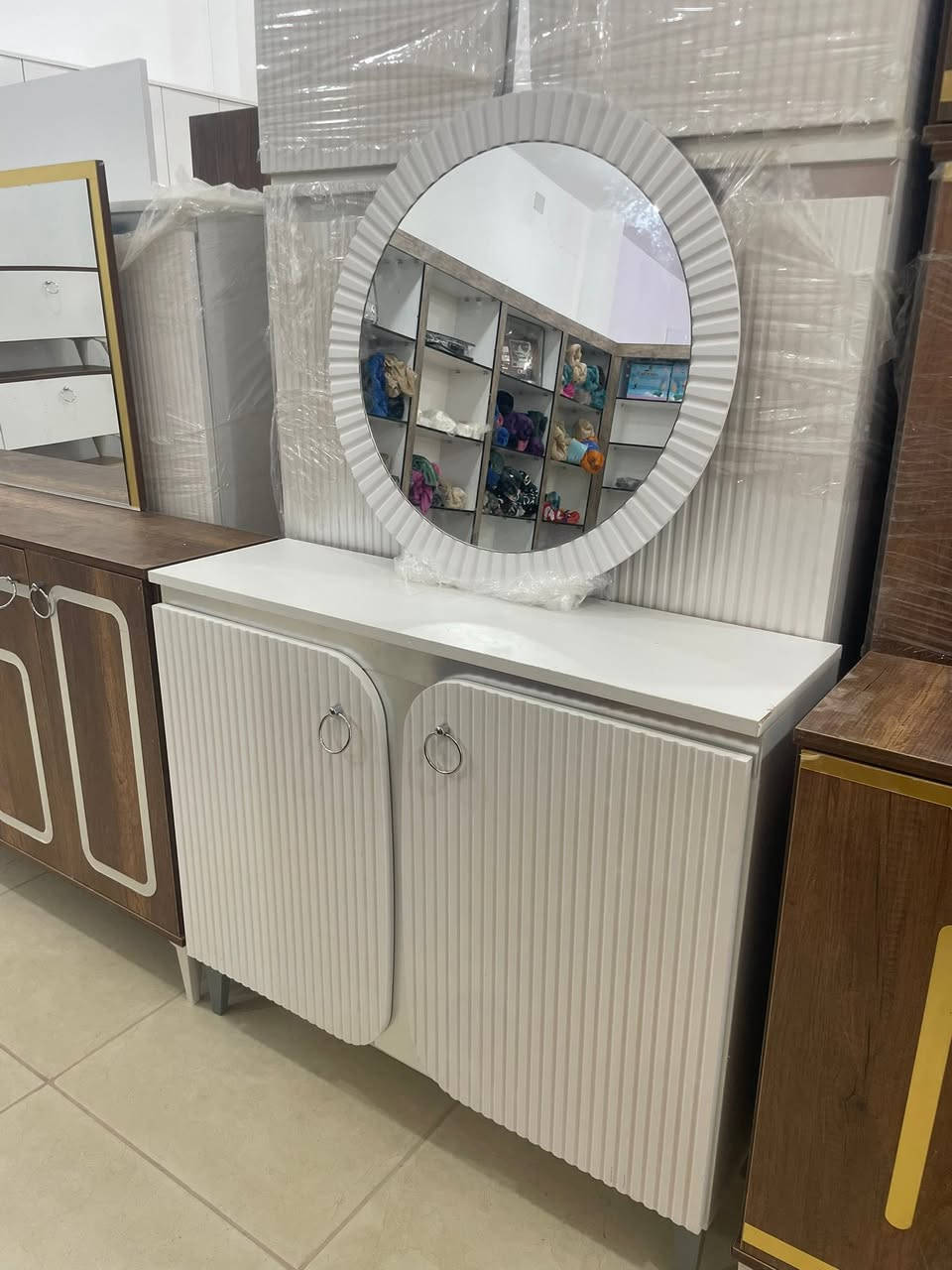 مداخل محليه تشطيب ممتاز
العنوان مدينة تيجي علي الطريق العام بجانب محطة الوقود ومحل مواد البناء 
للتواصل عبر الهاتف او الواتساب 0920535455


**إذا كنت صاحب هذا الإعلان وتريد حذفه لأي سبب، رجاءا أرسل رسالة إلى الدعم الفني**