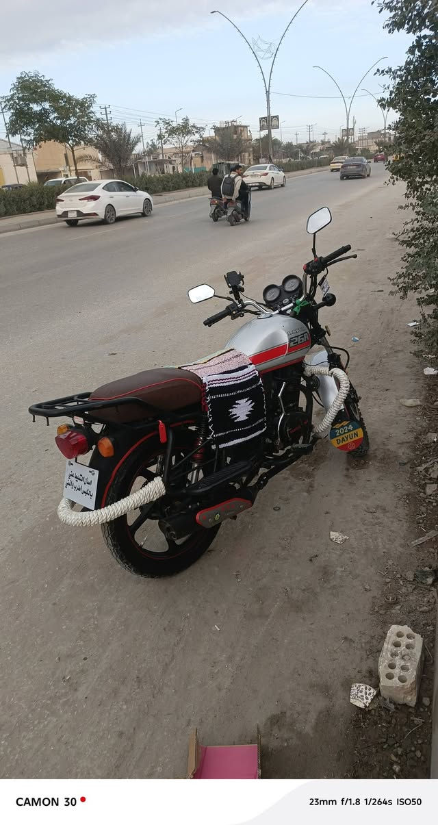 السلام عليكم للبيع دايوان نفخ 21 اوراق اصولي بسمي شرط ترقيم مكينه 200كتابه حمره شلعه ومعدل ونعومه
دراجه مال جناي متعوب عليه مرتبه ع ايدي  كهربائيات كله شغاله نكره سلف تواير جدد كله بلاد ع وضع شركه 
كربلاء كنطرت السلام سعره مليون و350قفل
***********
