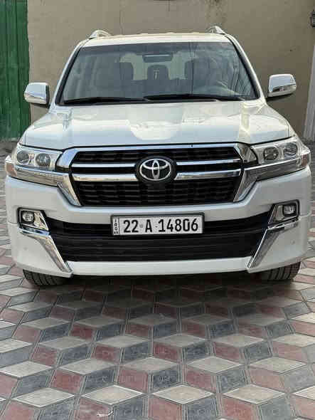 السلام عليكم 
لاند كروز 2020 ساز باب اول
كفاله عامة من الصبغ والضربه  
ما عدا ملاحظات ذاكرهن بالصور
محرك 6 سلندر 
رقم أربيل ماشيه 62 ألف
بأسمي السيارة 
فتحه 
دفع رباعي
كشنات إماميه كهربائية 
وباقي المواصفات معروفه 
تخم تاير جديد شاد الها
 السعر 535 ورقه ، 5 شداد و35 
مكان السياره بغداد الشعب
***********
