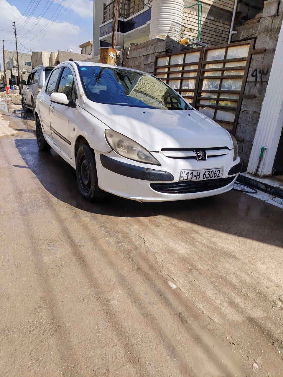 السلام عليكم  بيجو 2005 307 للبيع
السيار شرط التحويل والمكينه فقط الكير كايم  

السعر 35ورقه وبيها مجال

الرقم ***********
