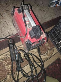 مكينه لحيم للبيه الكترونيه جديده ما مستخدمه محتاج واريد ابيعهه مكاني ب...