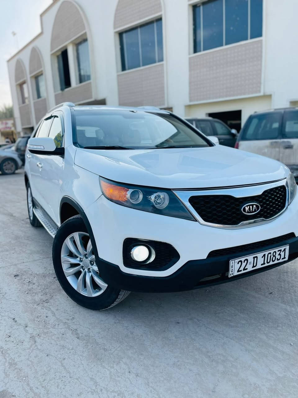 يا الله. 

كيا سورنتو. 2012.   خليجي مكفولة.       

سونار. مرفق بل منشور.  

رقم اربيل دولي.  

سنوية وهزة ورقم كلة جديد.        تحويل او. وكالة. مباشر 

مكينة. 2400.  مابيها اي.  خلل. 

مواصفات.   فول. ماعدا. البنوراما.         

بصمة.   7 راكب.   ثلاث. قطع تبريد.      داخل. صاج.     ويل كروم.  
حساسات.  خلفية.    شاشة وكامرة خلفية.     بچم زنون.    داخل. جلد.      تحكمات جهتين.   اشاير بل مري. 

للبيع او المراوس.    السعر.  142  بيها مجال.     للاتصال 

***********. مكاني.  بابل.
