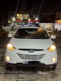 توسان خليجي 2011 سيارة بيها بارد كلش بسيط بخشم الجاملغ الخلفي السيارة ...