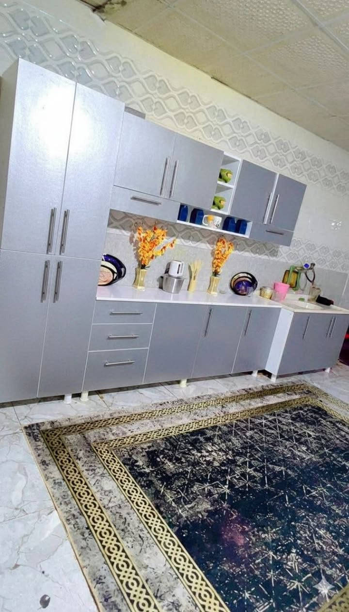 كاونتر مترين ونص مع سنك متر و٢٠سم مرمر 

توصيل بغداد ومحافظات 🎁🎁


**إذا كنت صاحب هذا الإعلان وتريد حذفه لأي سبب، رجاءا أرسل رسالة إلى الدعم الفني**