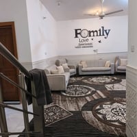 الدوح • ٢٠٠م • ٥غرف