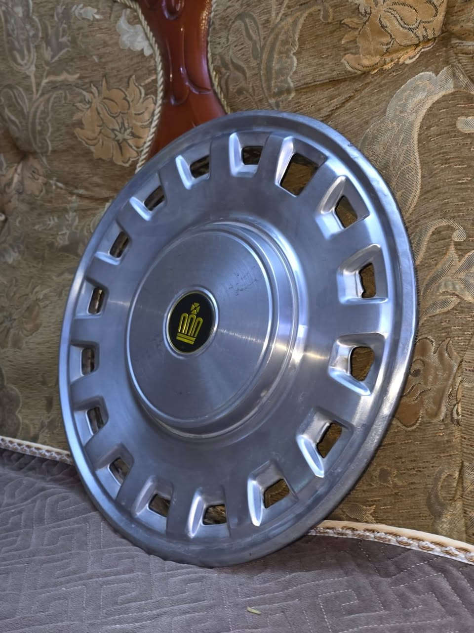 كبات كراون حجم ١٤ مكاني بغداد سعر مناسب الاتصال ع رقم فقط اتصال *********** او مراسلة الحساب ع ماسنجر
