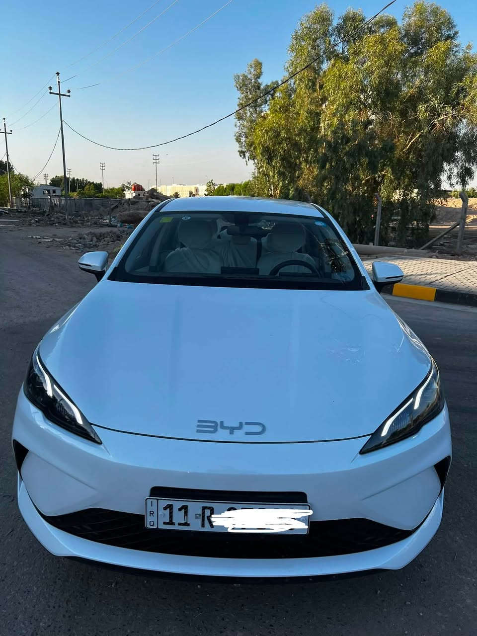 بي واي دي سيل ٥ موديل ٢٠٢٥ 

ويل كروم 

السيارة بحالة الزيرو ماشية فقط 900 كيلومتر قابلة للزيادة 

السيارة مكفولة كفالة عامة

 مرقمة بغداد وبأسمي

وياها شاحنتها واغراضها 

للاستفسار الاتصال على *********** 

او الواتساب ***********
