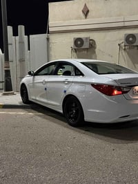 سوناتا • ٢٠١١ • كفالة