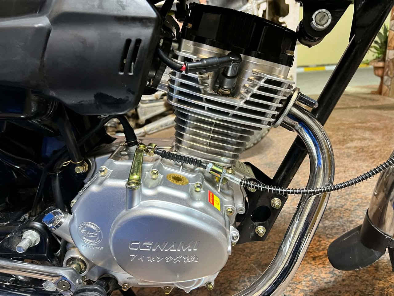 مكينه سيجي صارلهه عشر ايام من انشدت للبيع  هيه وتفرعاتهه مكان شطره ***********
