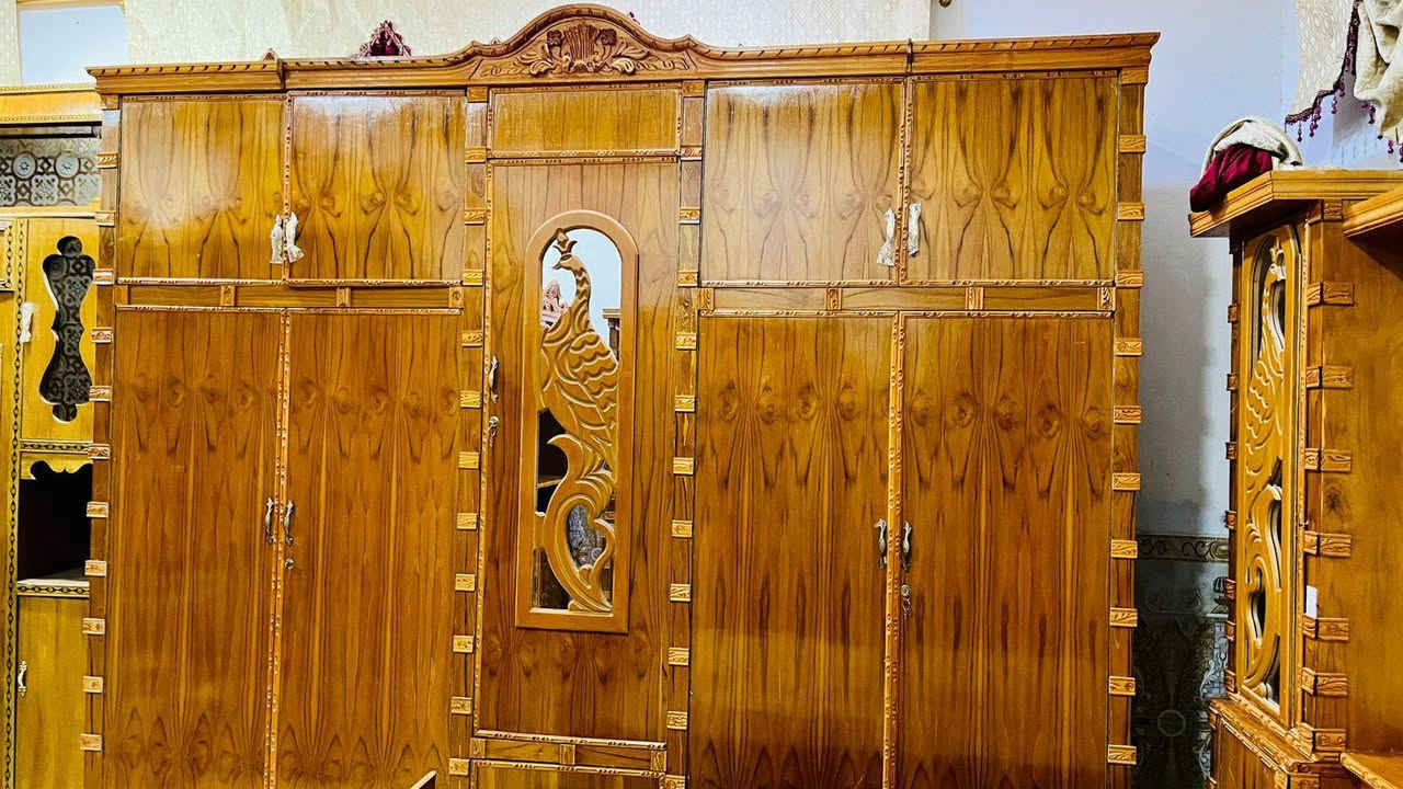 سلام عليكم توجد غرفه نوم عراقي حطاطه مستعمل شي قليل العنوان الرمانه البوعبيد السعر خاص  الستفسار عل هاذه الرقم ***********
