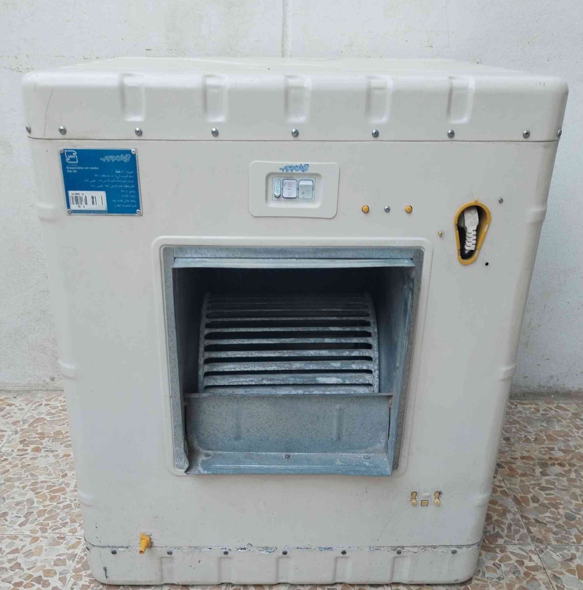 طباخ رويال مصري نظام بوري فرن خطين يشتغل قياس 60* 60 شغال فرن كلوب مقدحه شوايه كلو شغال نايلون الشركة بعد عليه عيون بواري شركه
مبرده كرمان جنوب حجم 2.5 شغال شرط ماطور نحاس 100 % مستعملة موسم واحد فقط العنوان موصل 
جانب الأيمن رجم حديد للاستفسار
***********
***********
