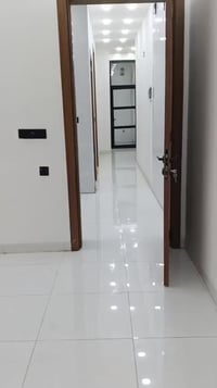 مكتب حلم للتطوير العقاري  شقه ارضيه للايجار 800 ألف تحتوي على 3غرف نوم...