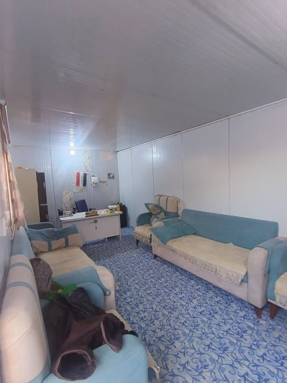 السلام عليكم 🖐

كرفان مستعمل لمدة ٤ اشهر 

طول في عرض=٦/٣

العنوان:بابل _شوملي

ملاحضه: الكرفان جديد كلش 

للاستفتار:***********
